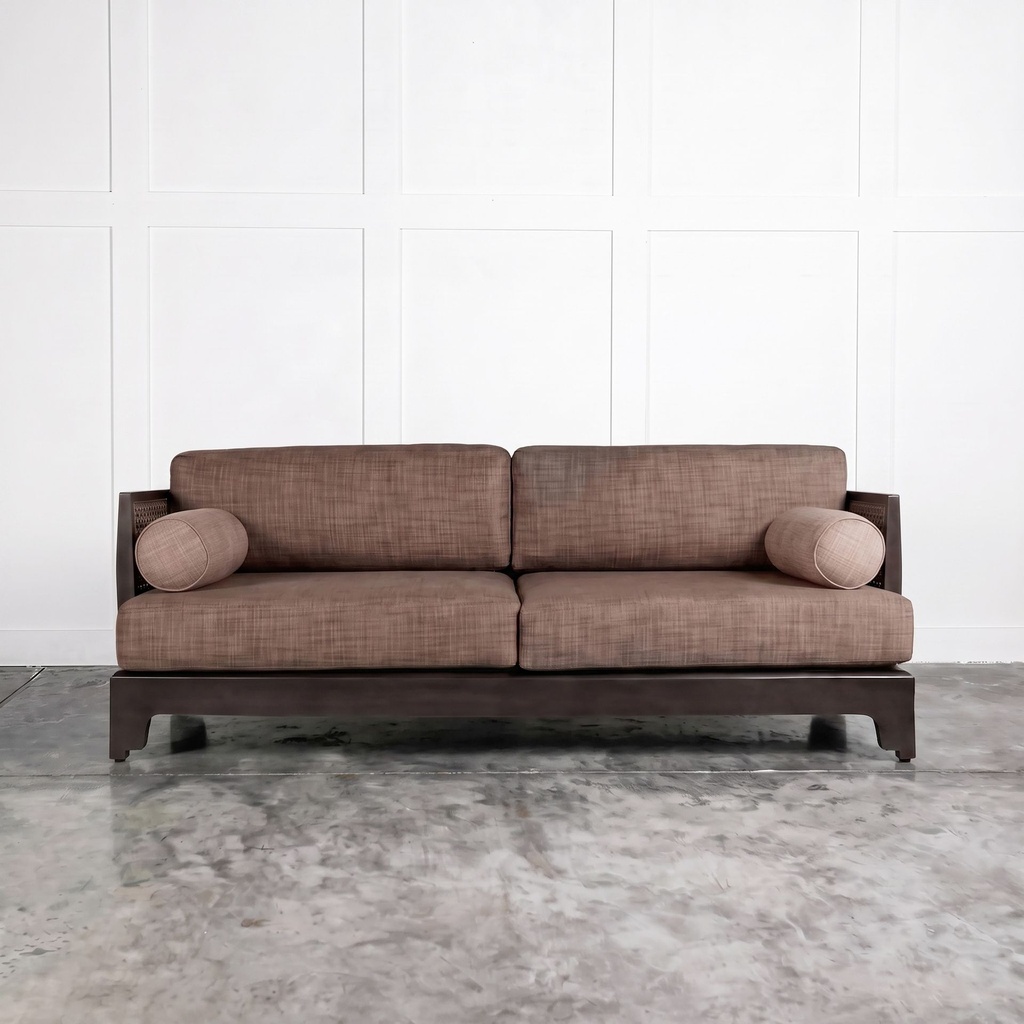 BOEHM - SOFA (2)_.jpg