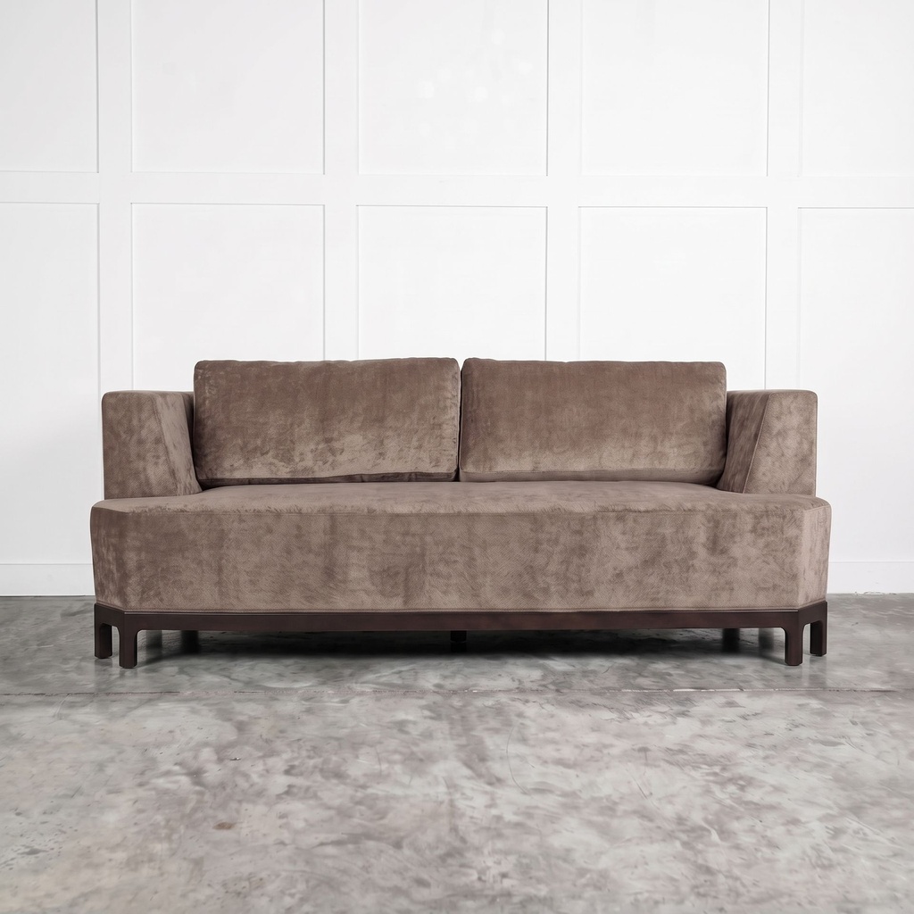 KENTON - SOFA (2).jpg