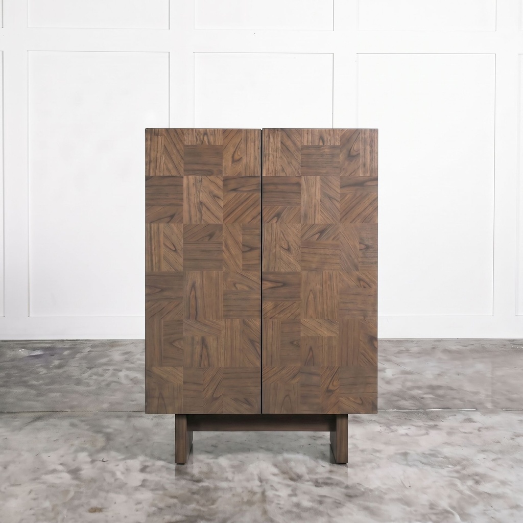 23.2 KESWICK - HALL CABINET_.jpg