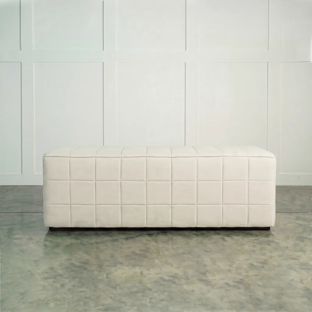 32. MOXIE - BENCH (FRONT VIEW).webp