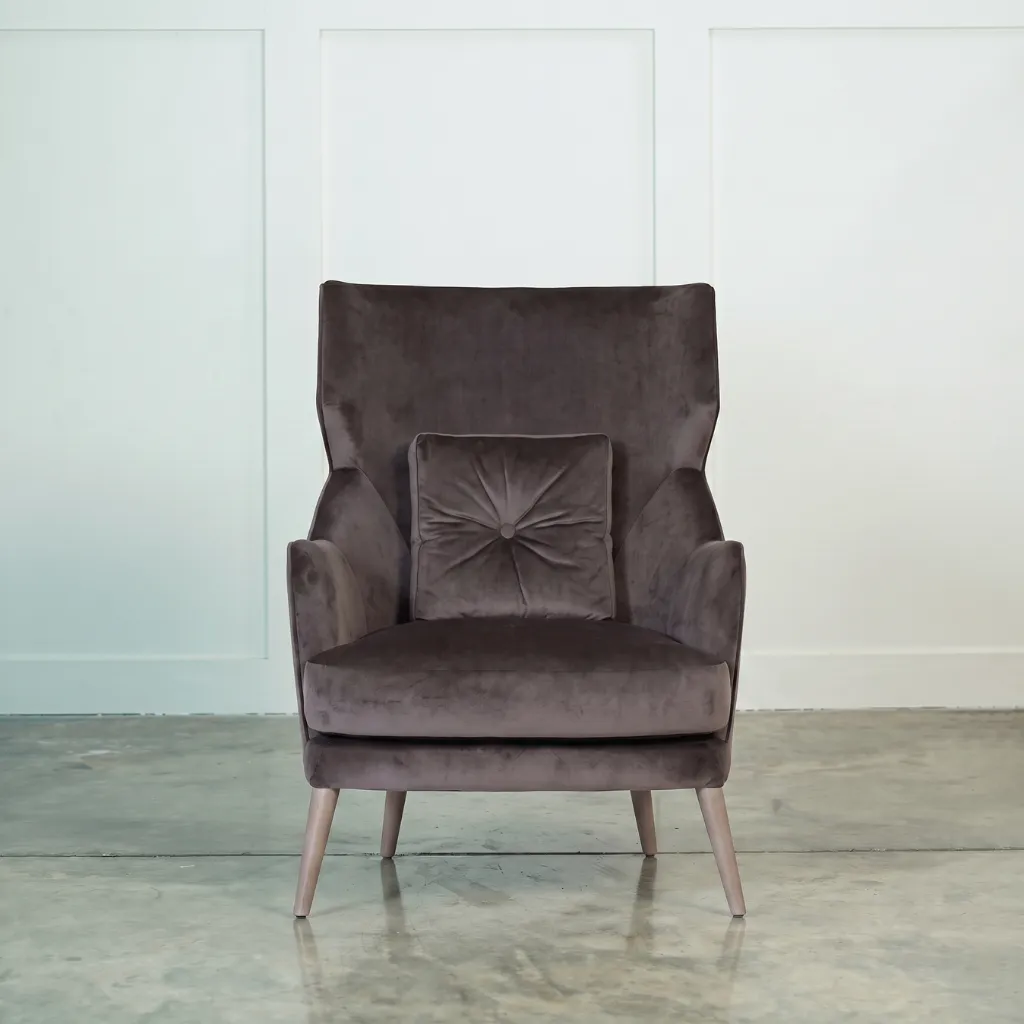 36. NASH - WING CHAIR (FRONT VIEW).webp