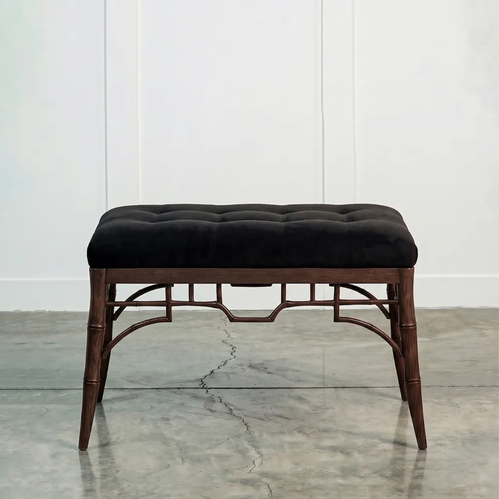 PHAI - BENCH PETITE_2.webp