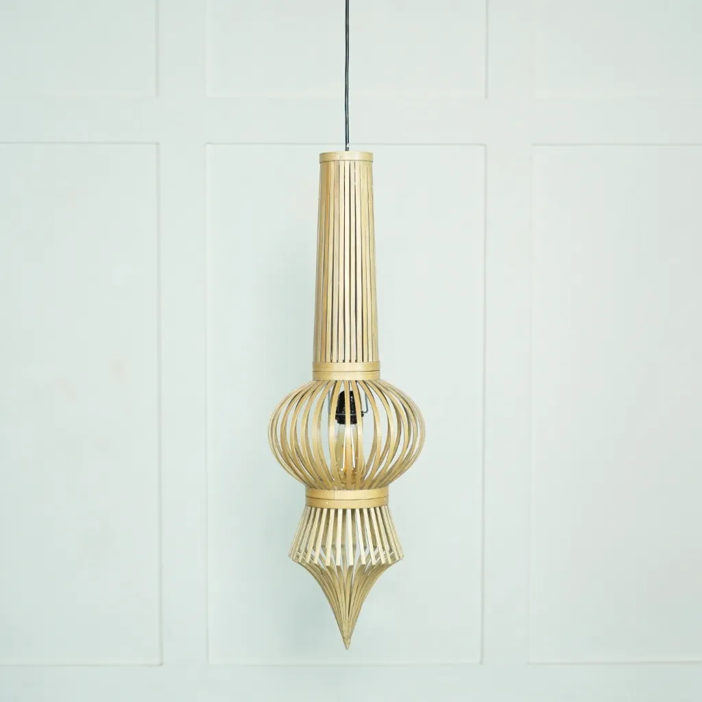 RHEA - PENDANT UNE (2).webp
