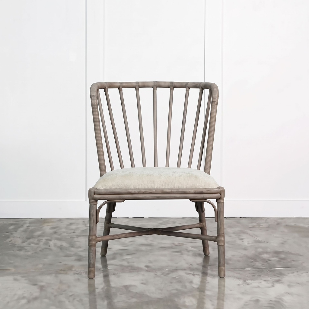 Tarakan - Chair (2).jpg