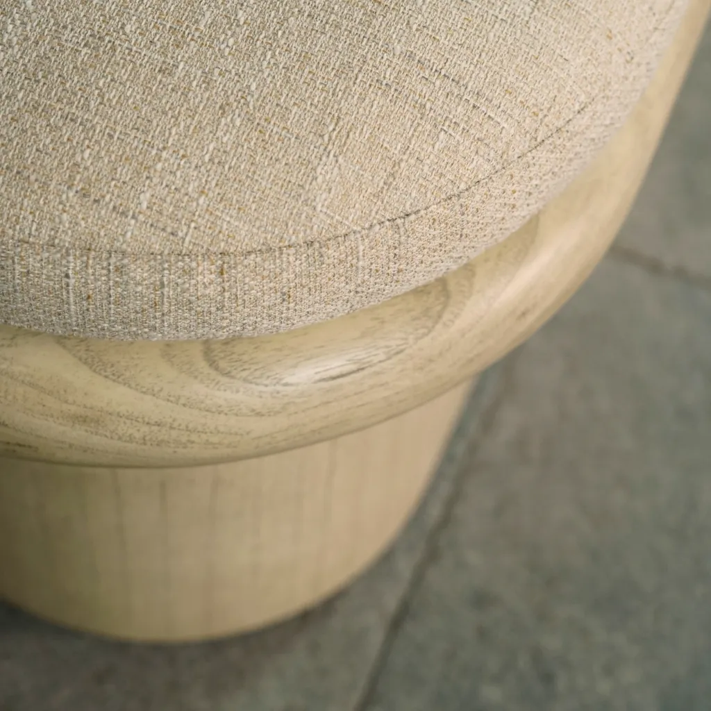 JULIAN - BENCH (3).webp