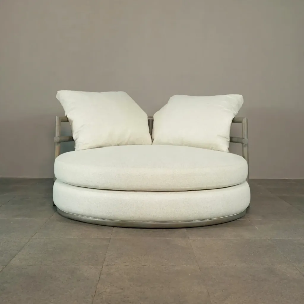 RYHAN - OVAL DAYBED.webp