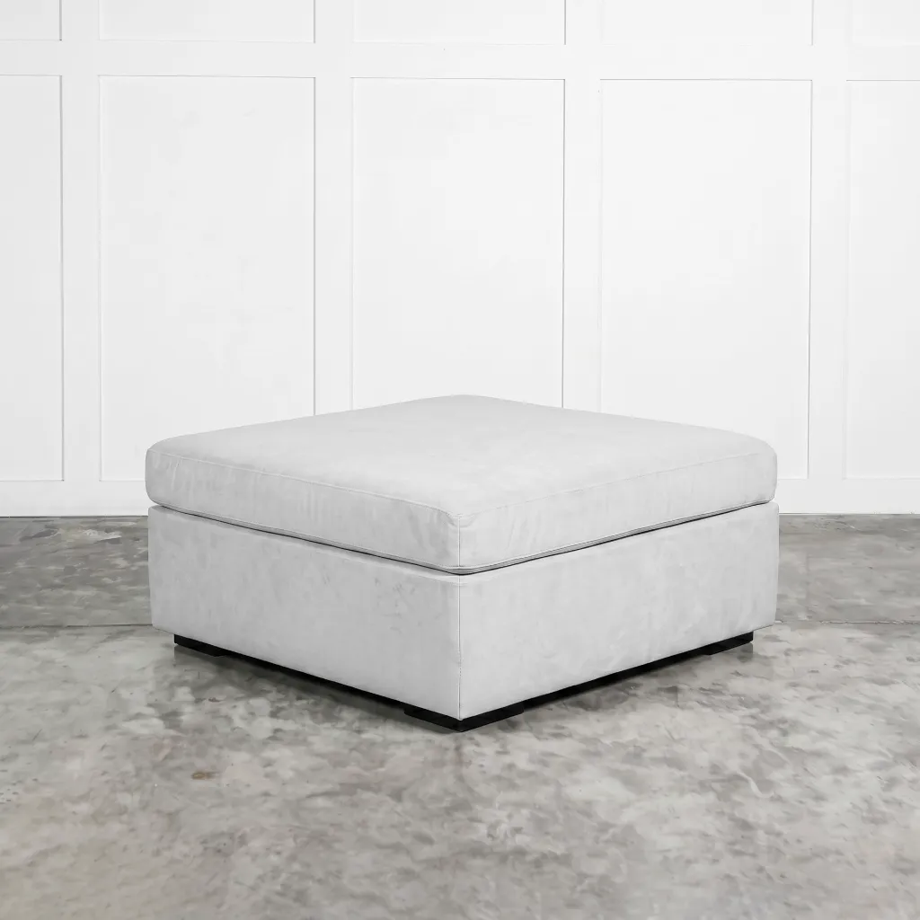 IBIZA - SOFA - OTTOMAN.webp