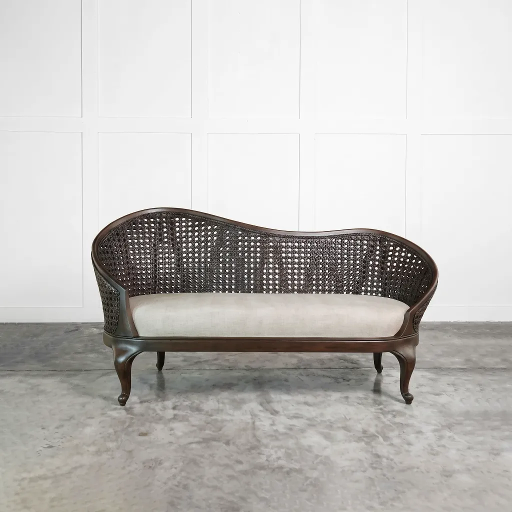 LEVINE - BENCH (2).webp