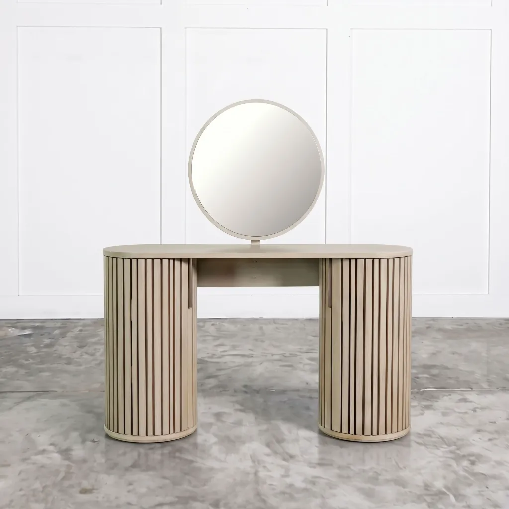Halley Vanity (2).webp