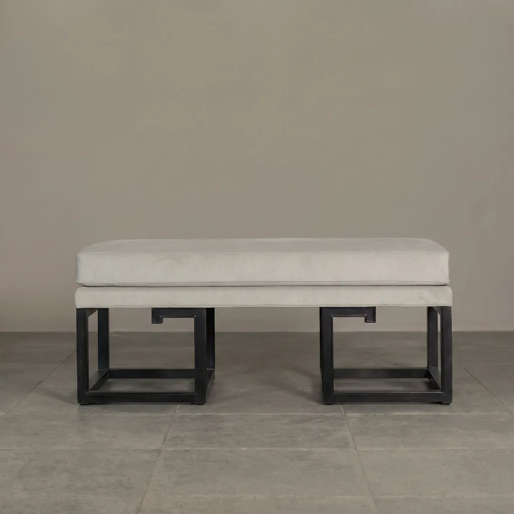 MULFORD - OTTOMAN BENCH PETITE.webp