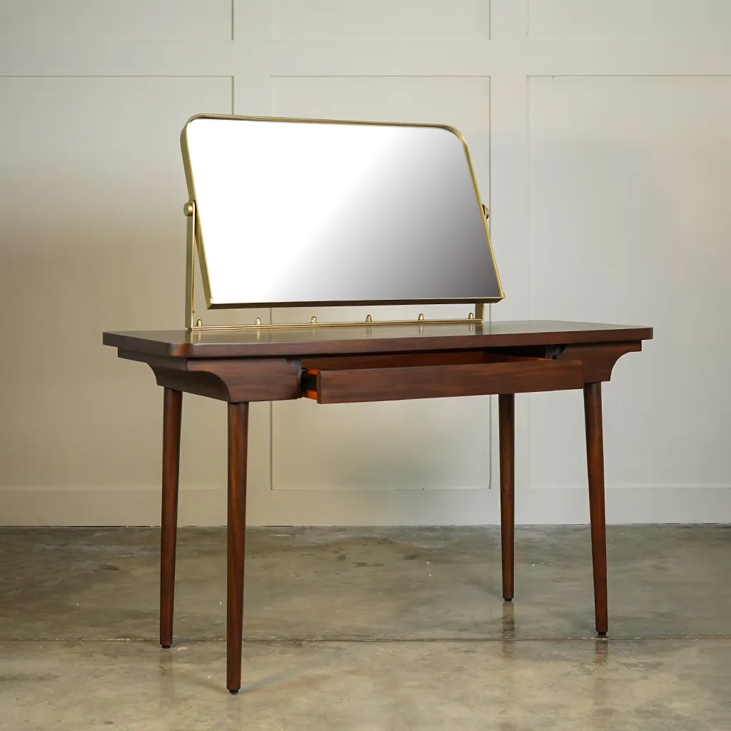 Easton Vanity