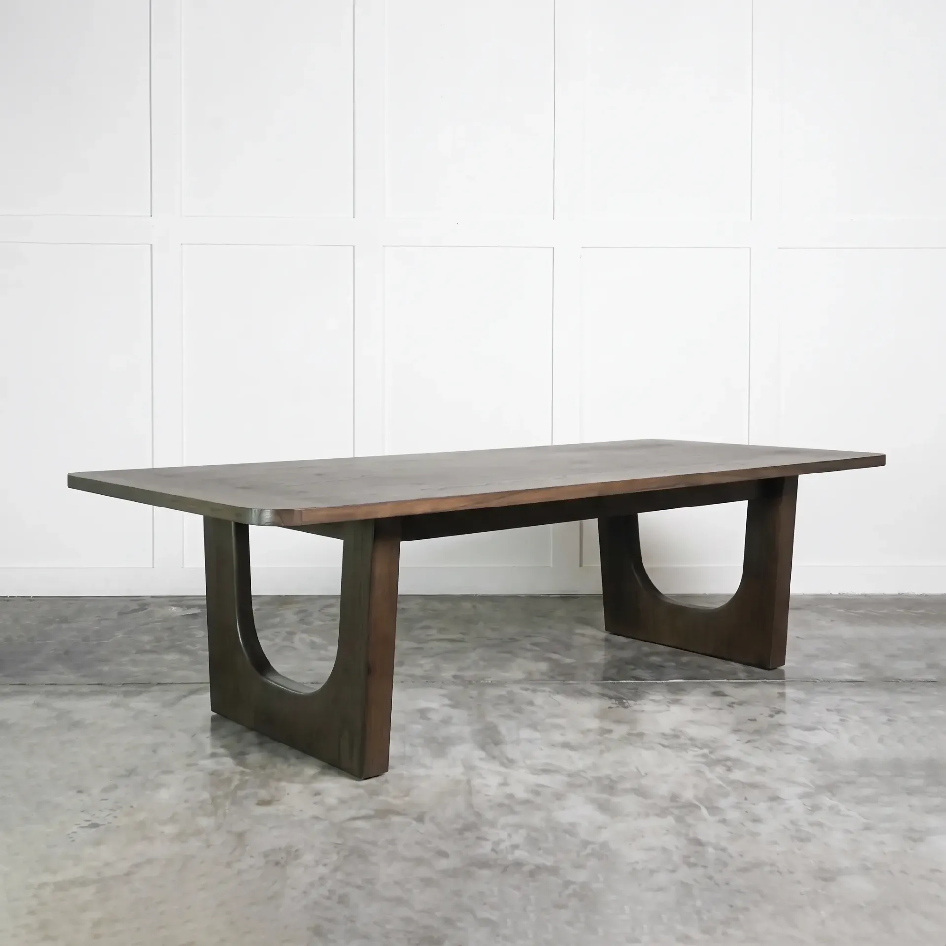 Edyn Dining Table