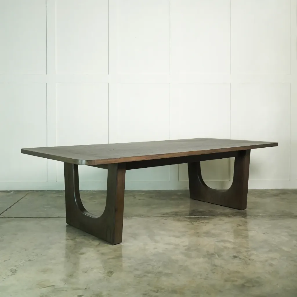 Edyn Dining Table
