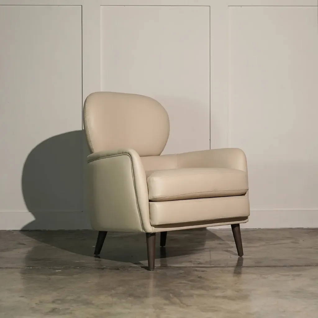 Elara Wing Chair