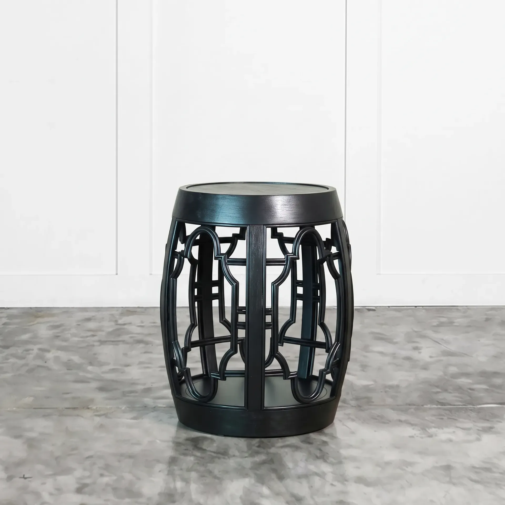 Guci Table Indoor