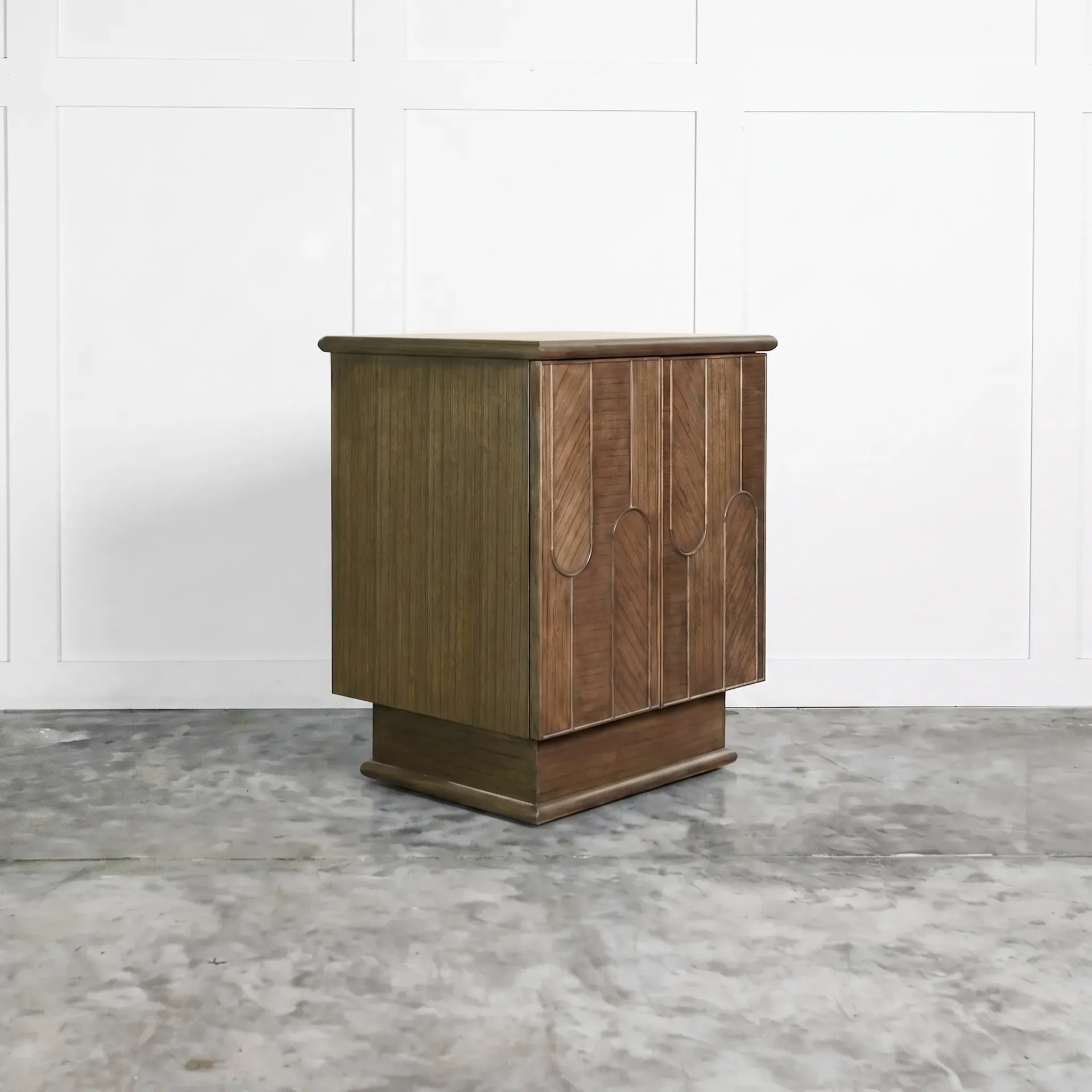 Harper Night Cabinet