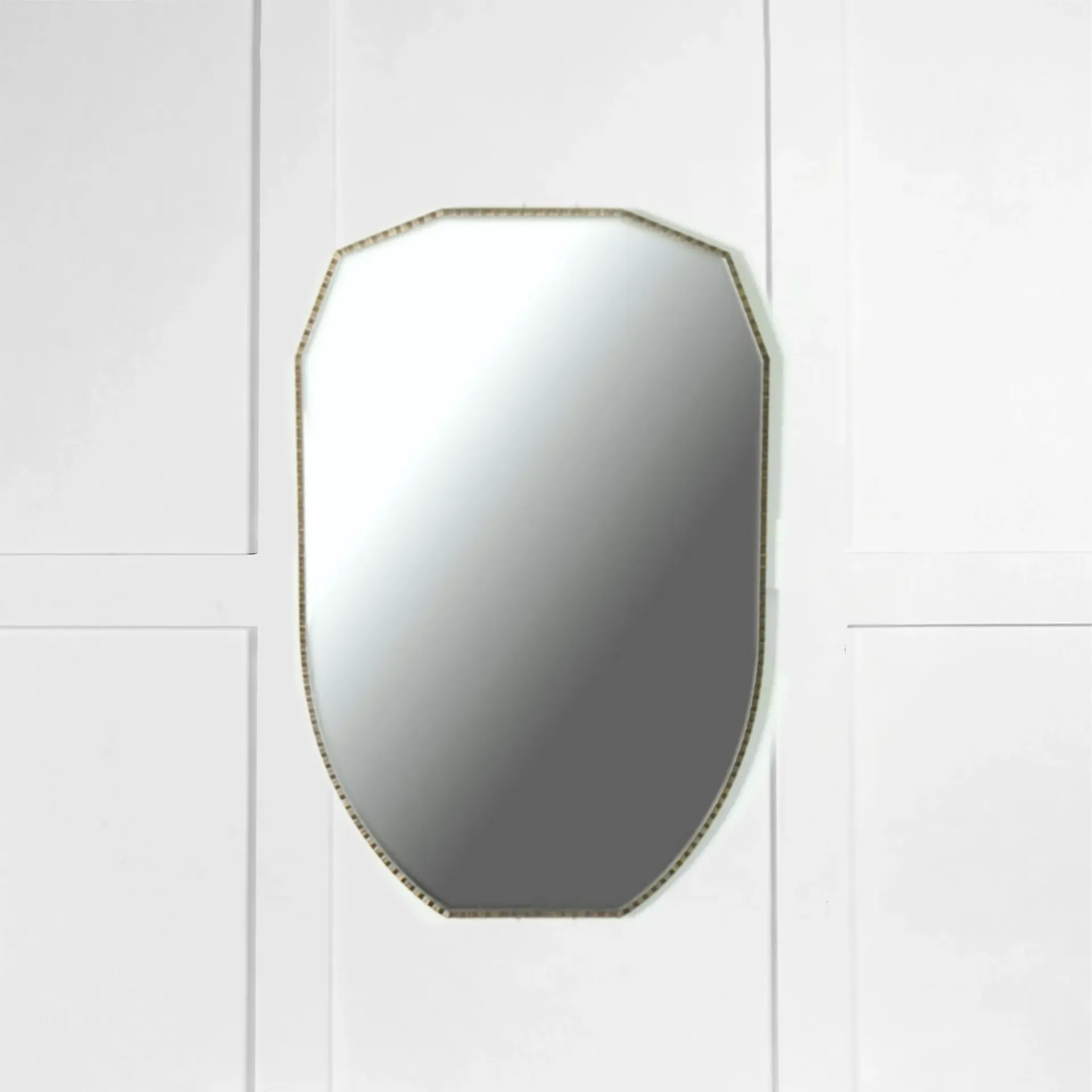 Hyde Mirror Deux