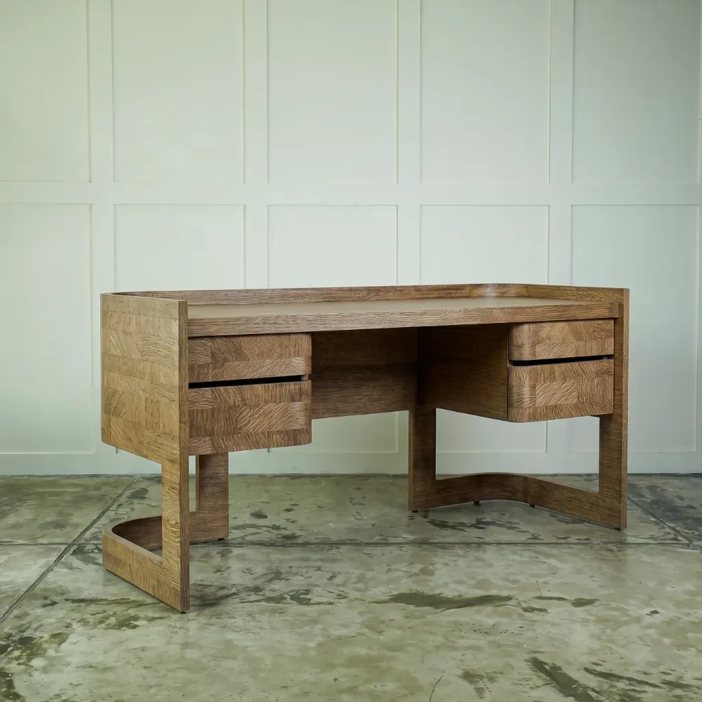 Moxie Desk