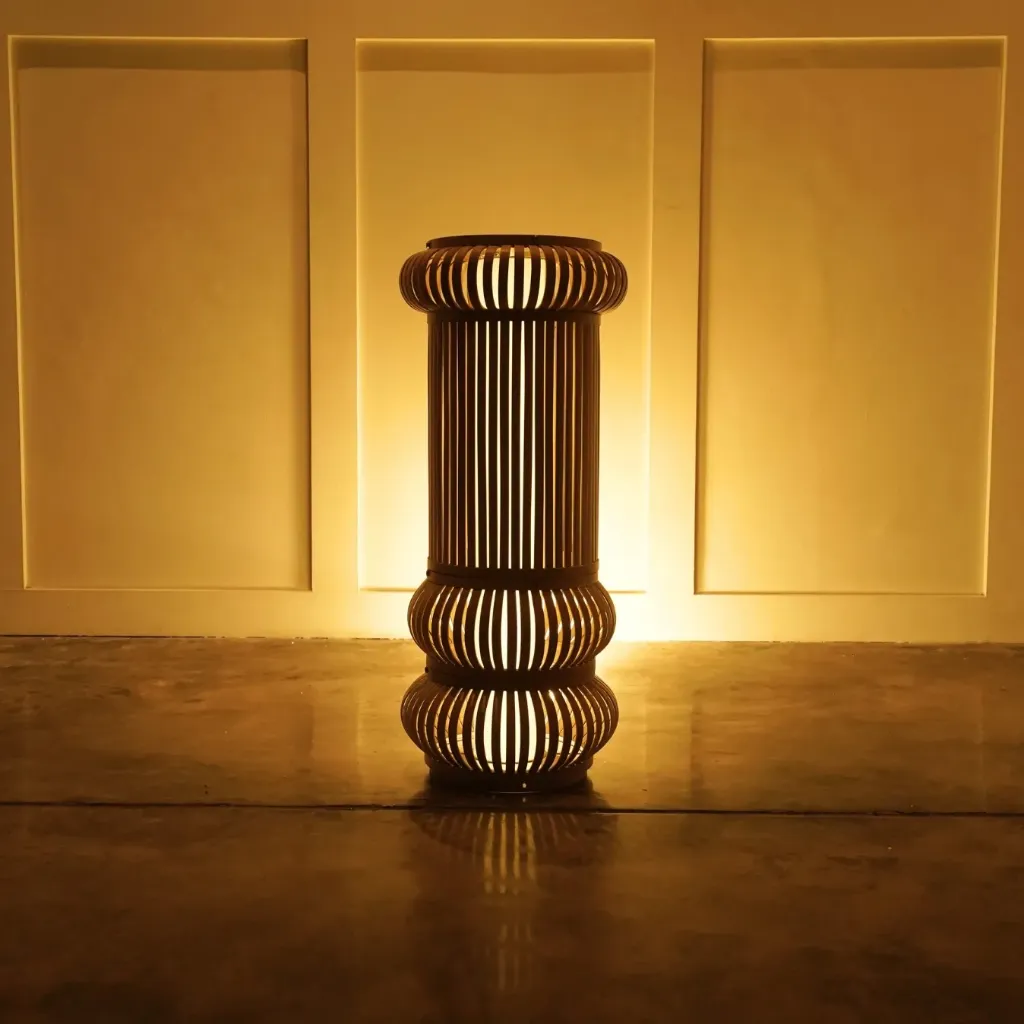 Rhea Floor Totem Lamp C