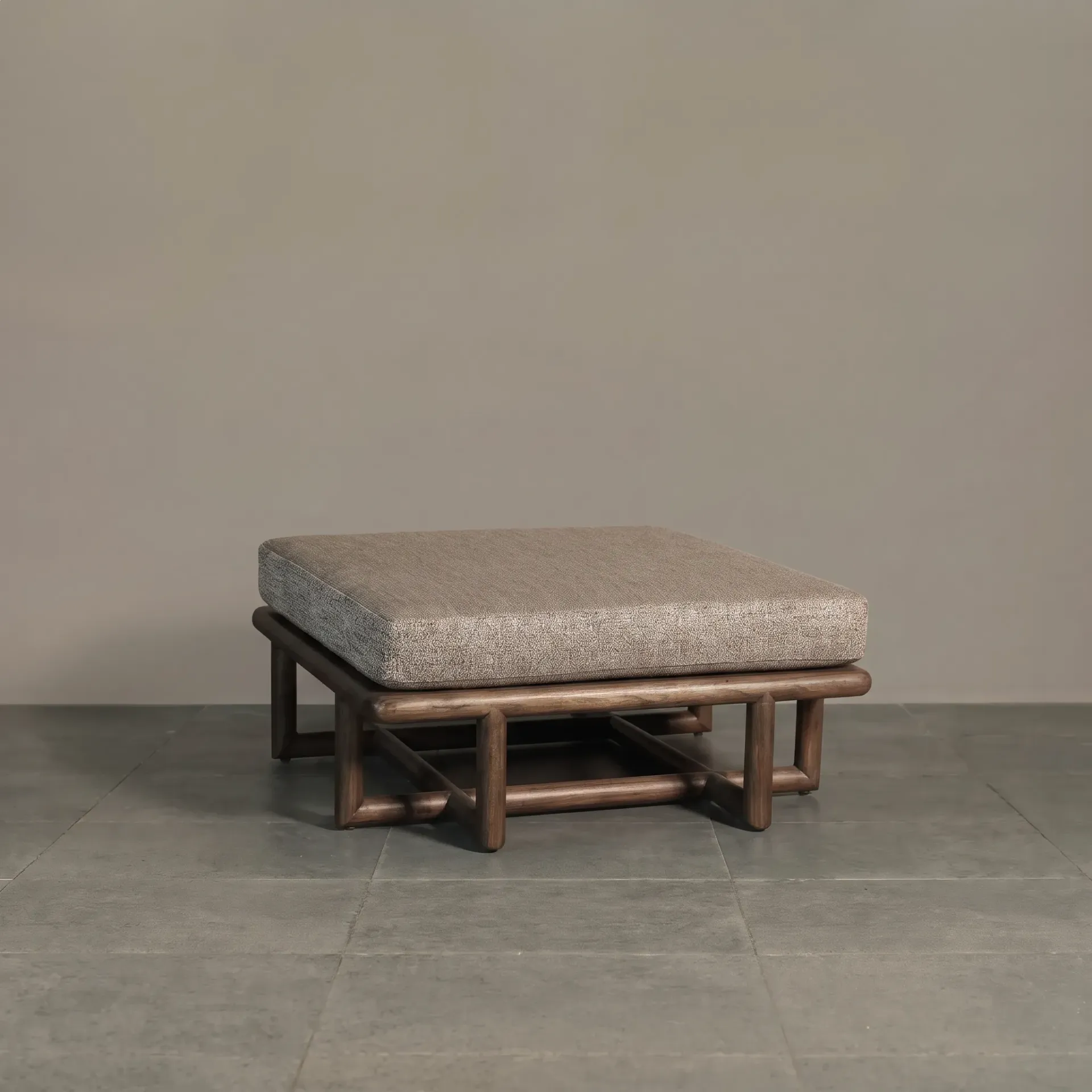 Rhyan Ottoman