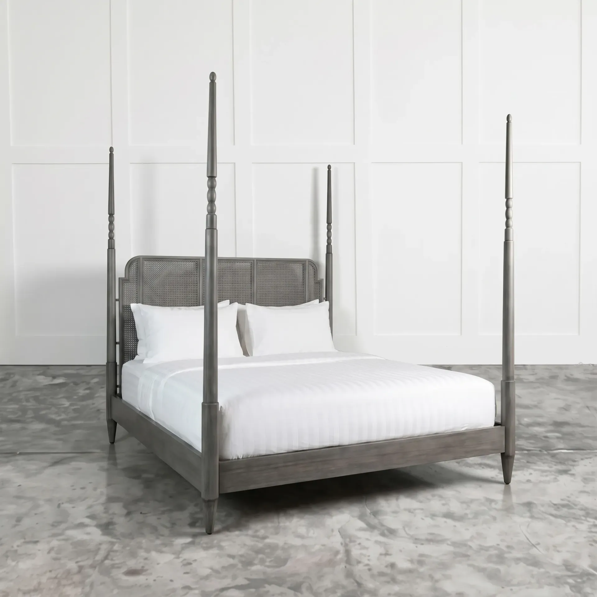 Ryder Poster Bed