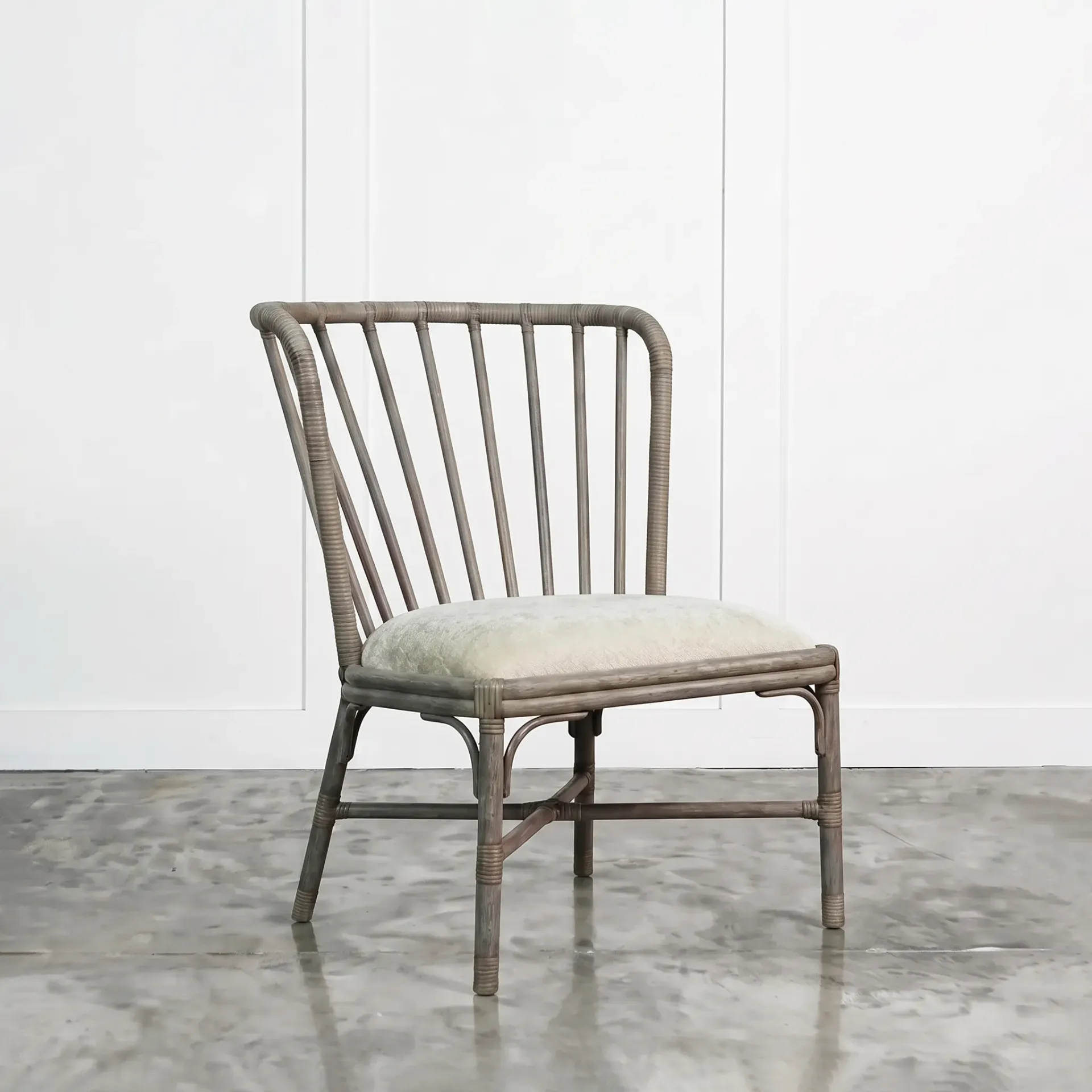 Tarakan Chair