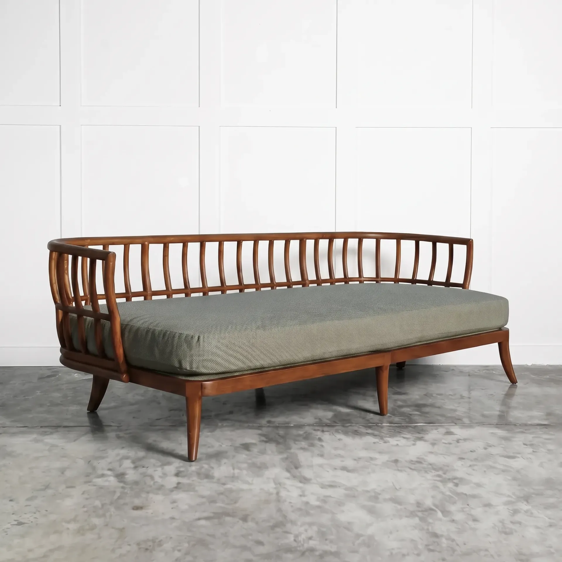 Tarakan Sofa