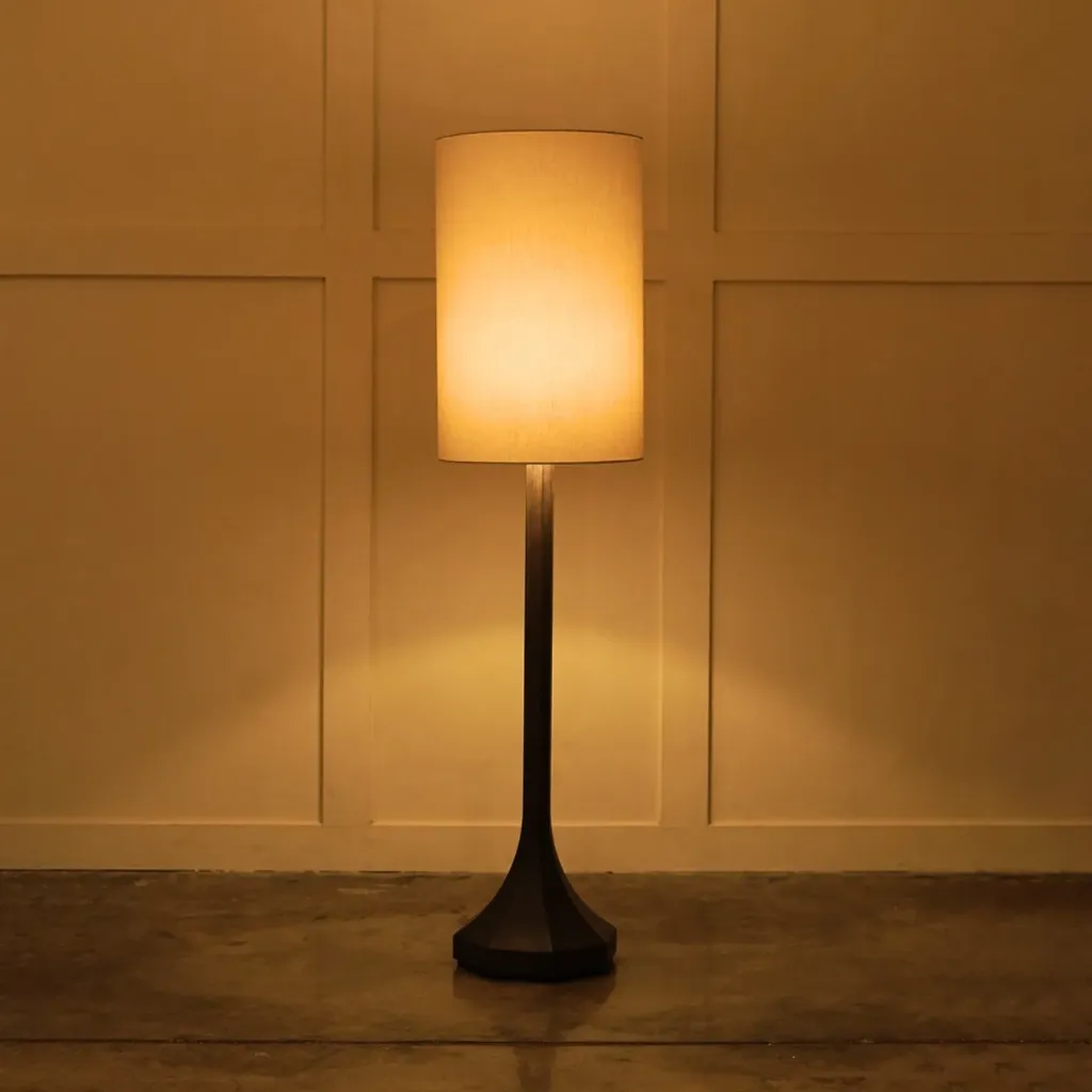 Toren Floor Lamp