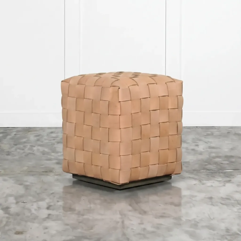 Toren Stool