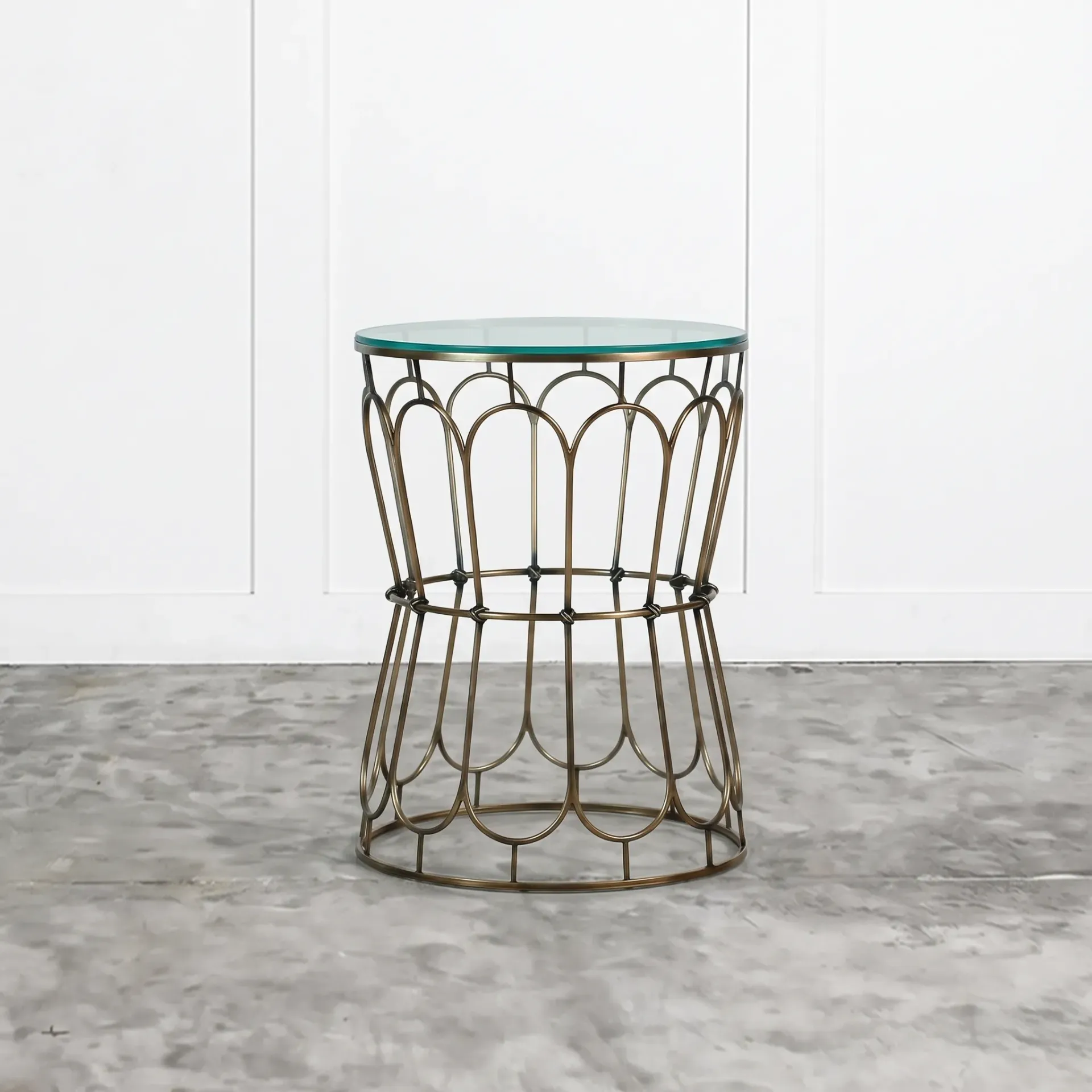 Tuan Louis Side Table Deux