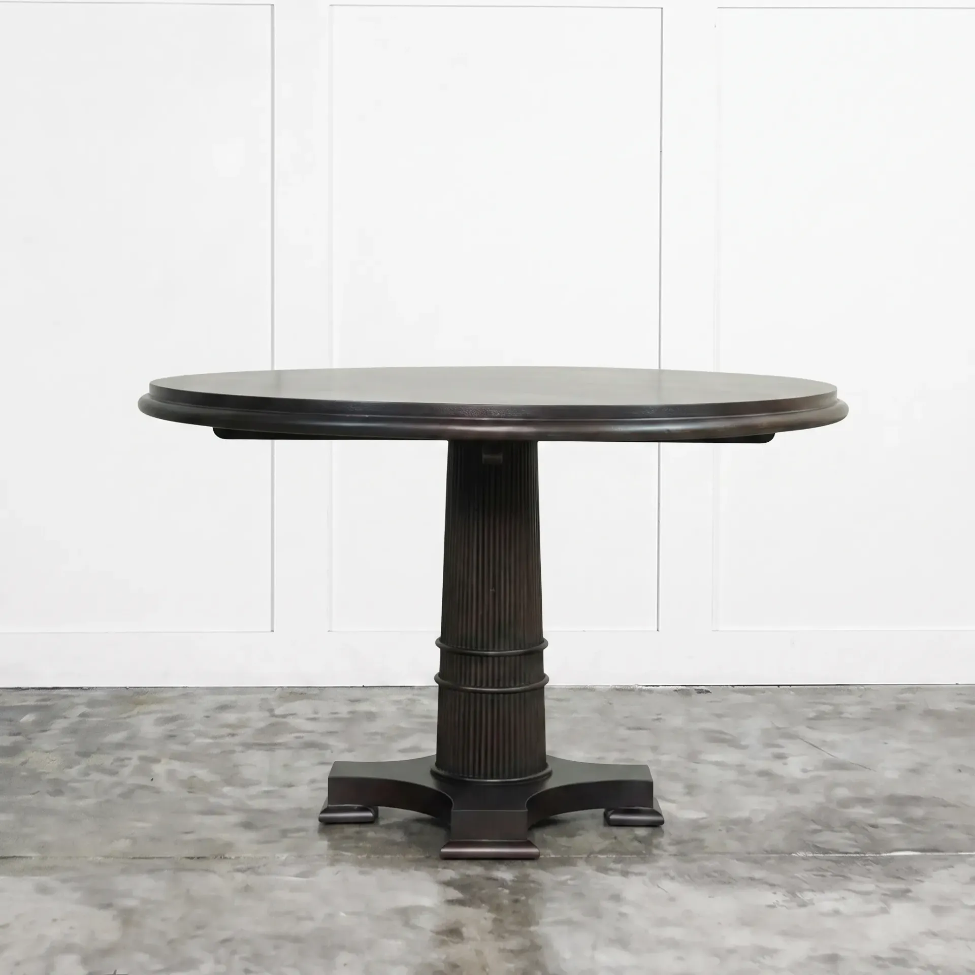 Harbour Dining Table Round